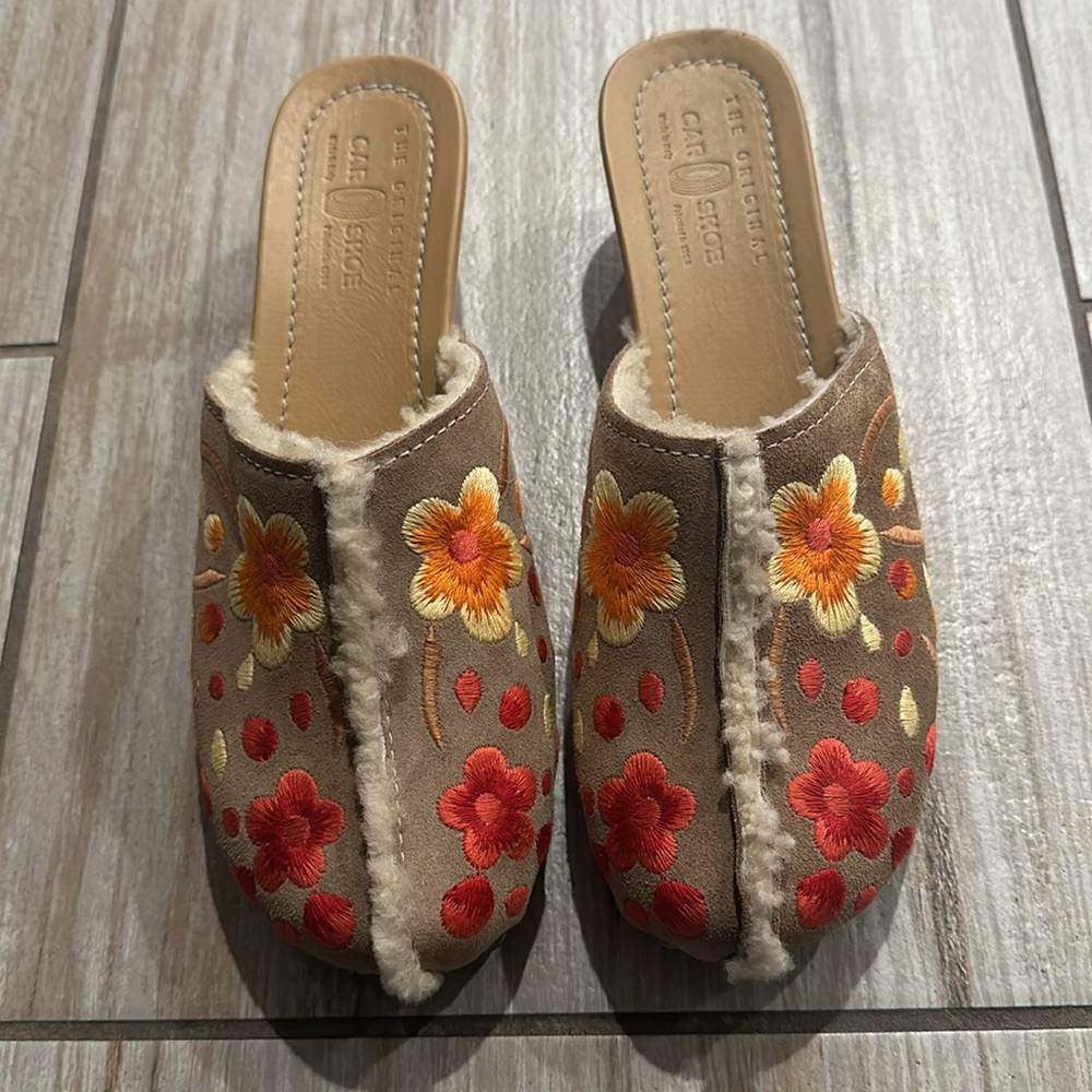 THE ORIGINAL CAR SHOE Embroidered Clogs